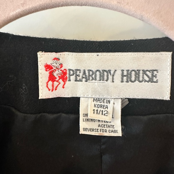 The perfect statement blazer in Black - Picture 4 of 9